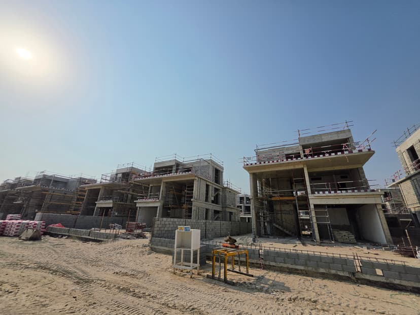 Nad Al Sheba Gardens Phase 5 construction — photo 3