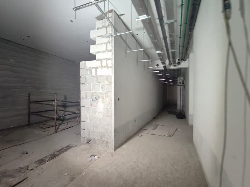 MAK I'Sola Bella construction — photo 4