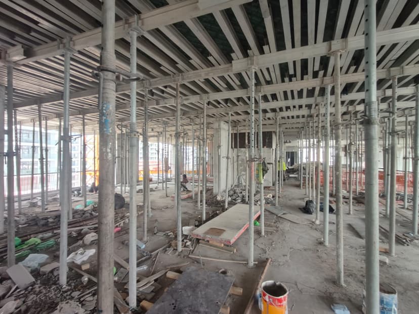 MAK I'Sola Bella construction — photo 6