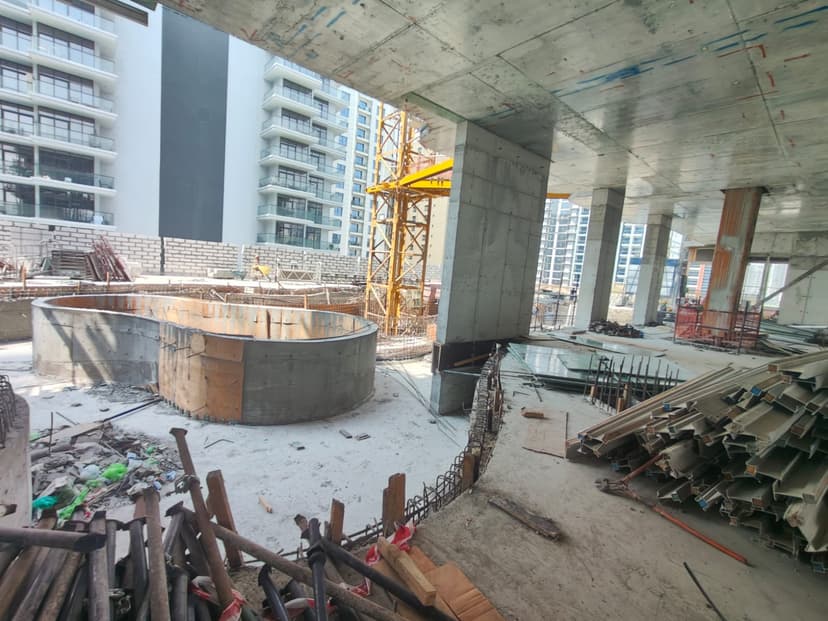 MAK I'Sola Bella construction — photo 3