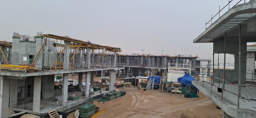 Mira Villas designed by Bentley Home construction — photo 13