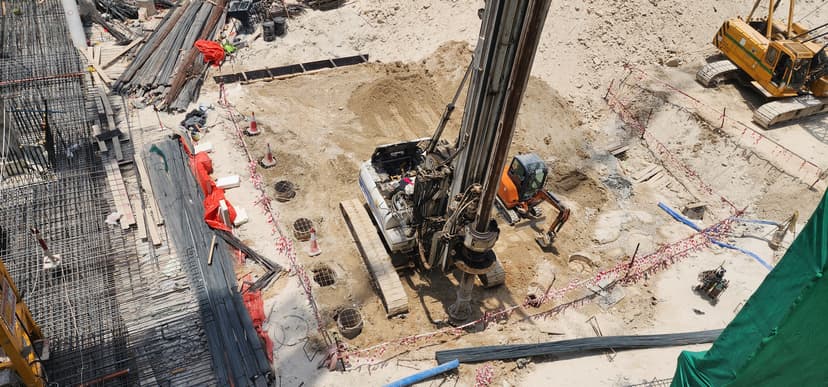 One Residence construction — photo 3