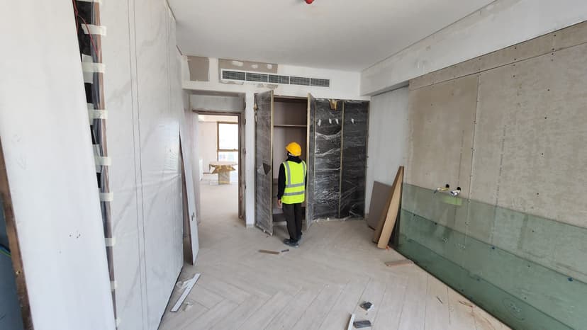 Beach Walk Residences 1 construction — photo 30