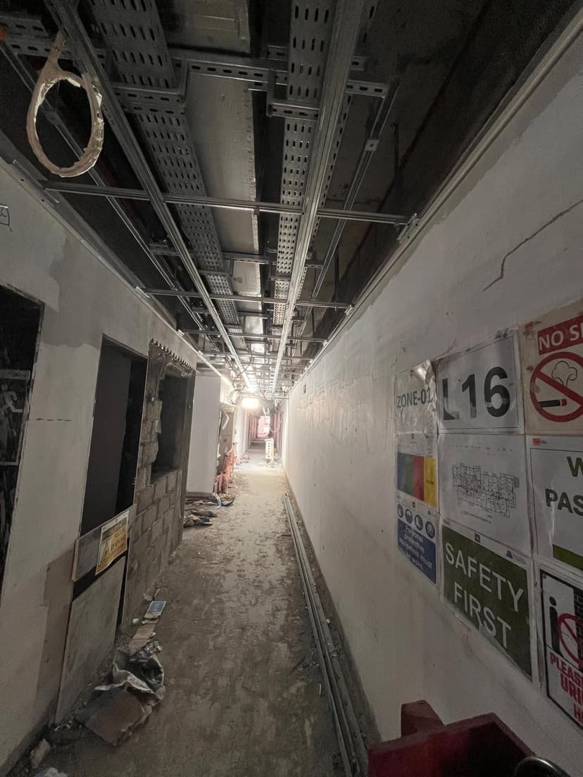 Club Place construction — photo 4
