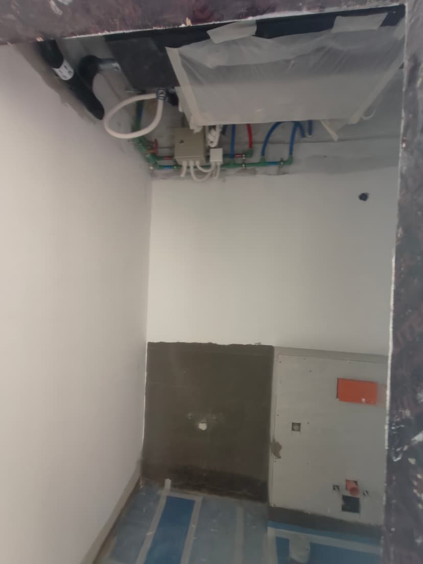 Club Place construction — photo 18