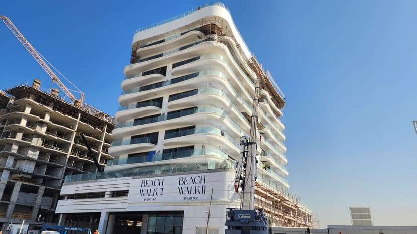 Beach Walk Residences 2 construction — photo 42