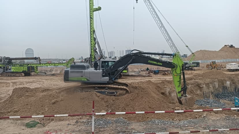 DAMAC Lagoons - Valencia construction — photo 1