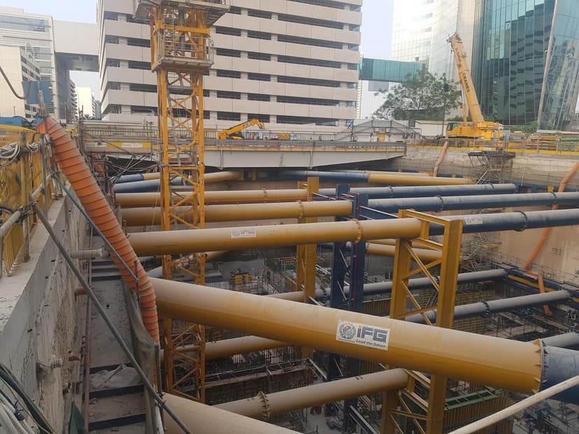 Burj Azizi construction — photo 2