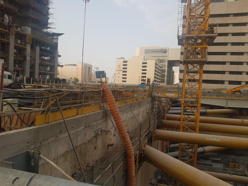 Burj Azizi construction — photo 4