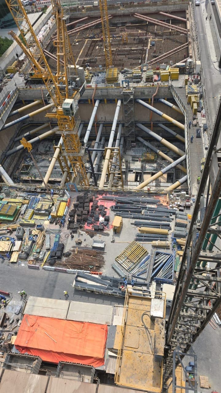 Burj Azizi construction — photo 5