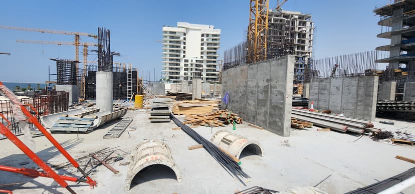 Esme' Beach Residences construction — photo 4