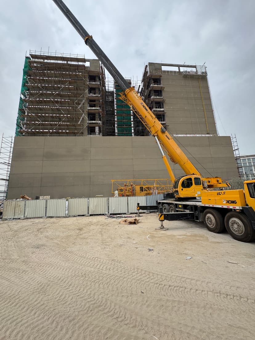 Celia gardens construction — photo 10