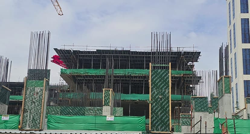Sunbliss Residences by Purvanchal Real Estate Developers construction — photo 17