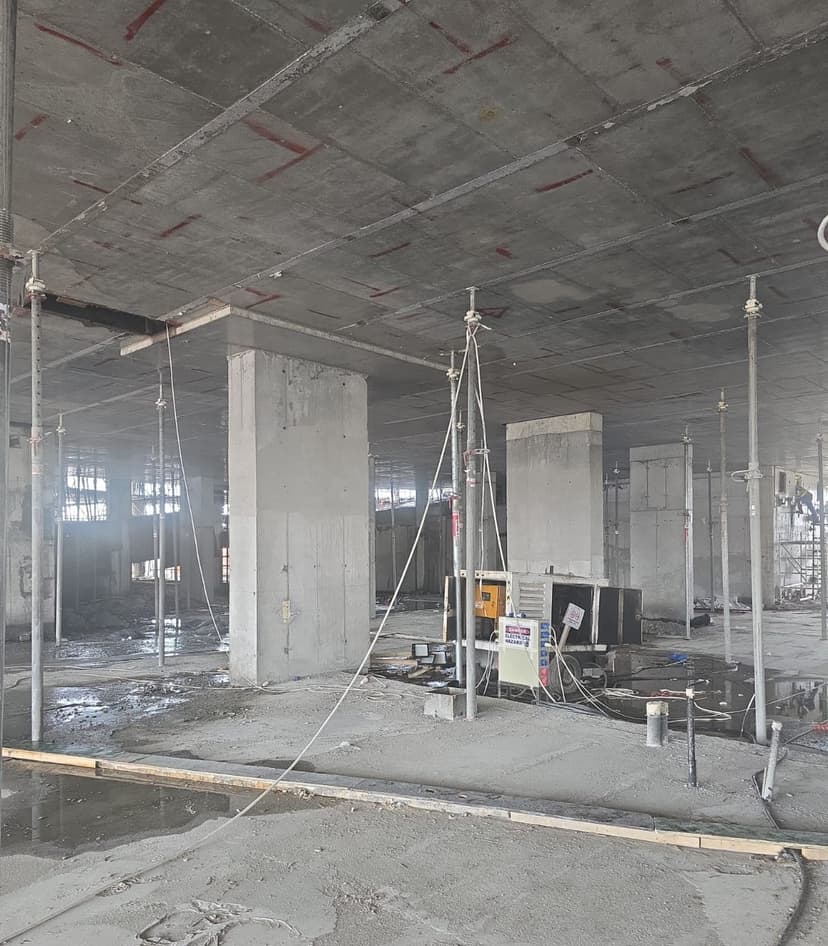 Villa Del Divos Residences construction — photo 9