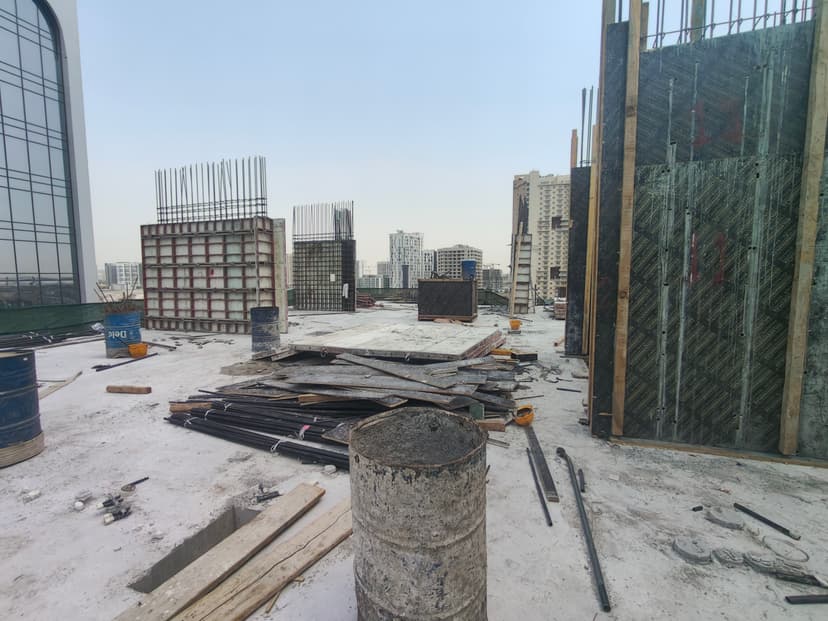 Leven Residences construction — photo 2