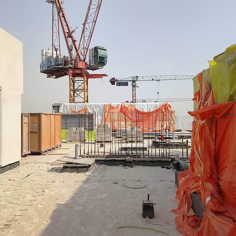 Azizi Riviera 50 construction — photo 6