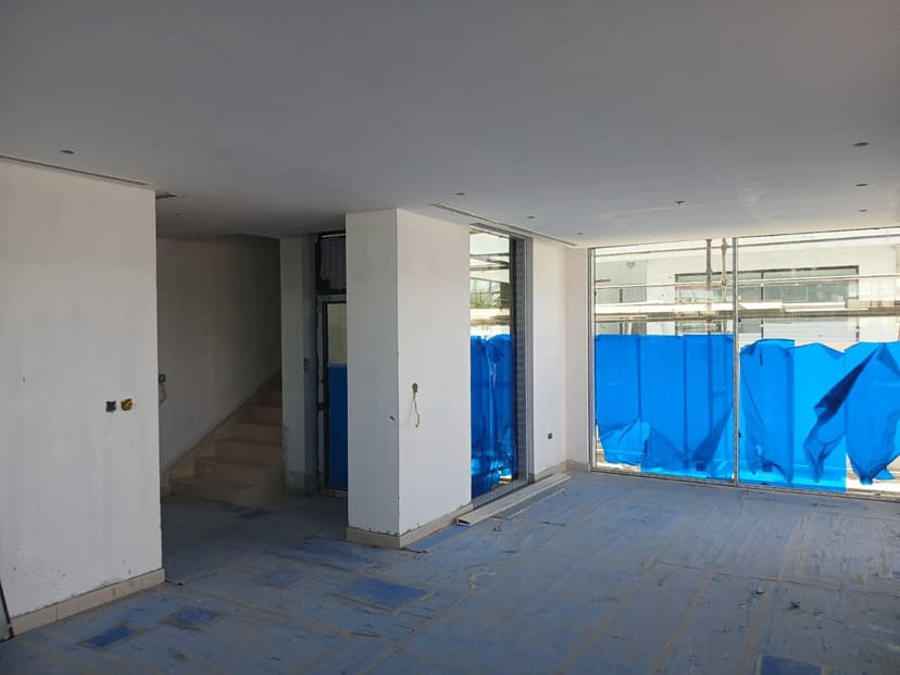Park Gate 2 construction — photo 3