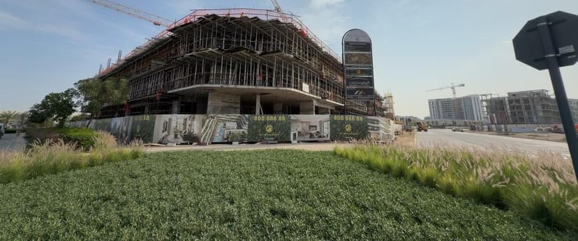 Oasis Residences construction — photo 17
