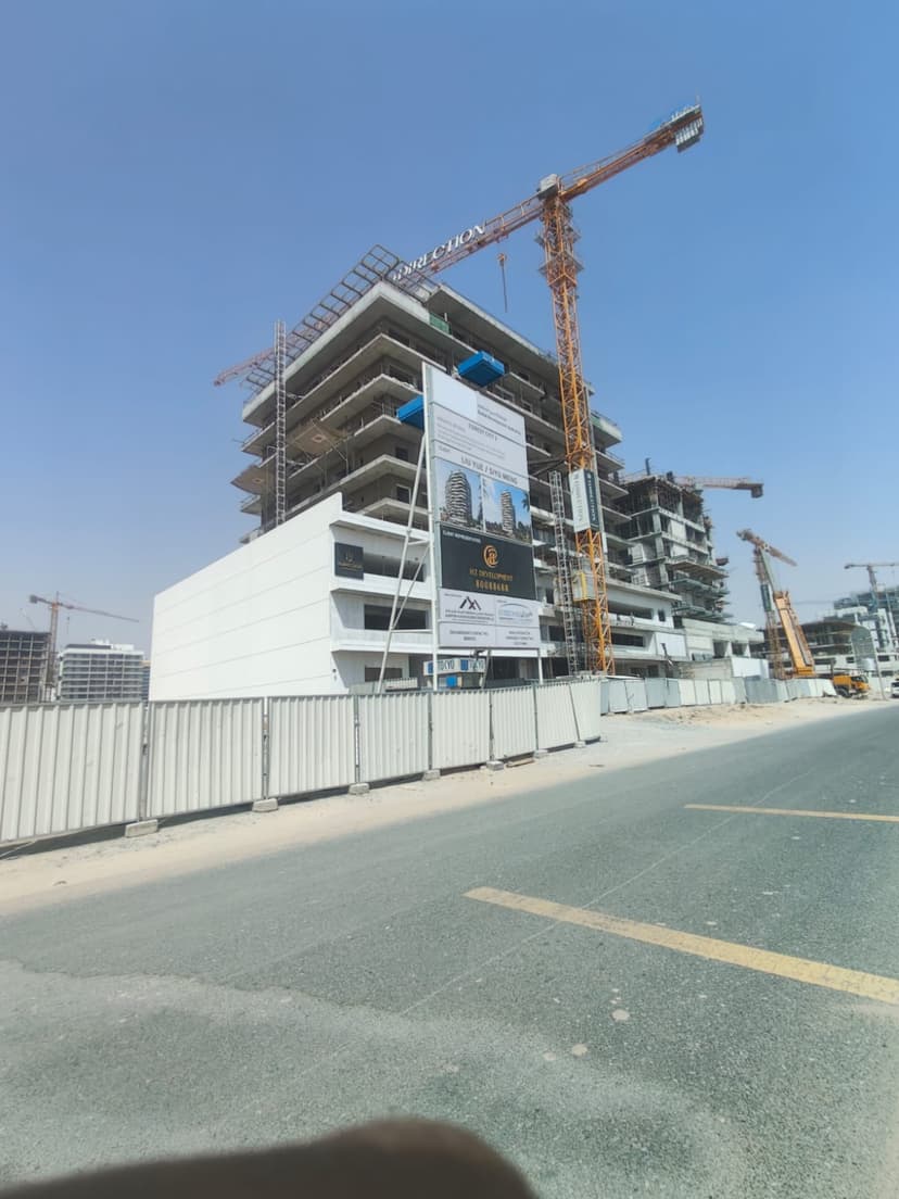 Forest City Tower 2 construction — photo 2