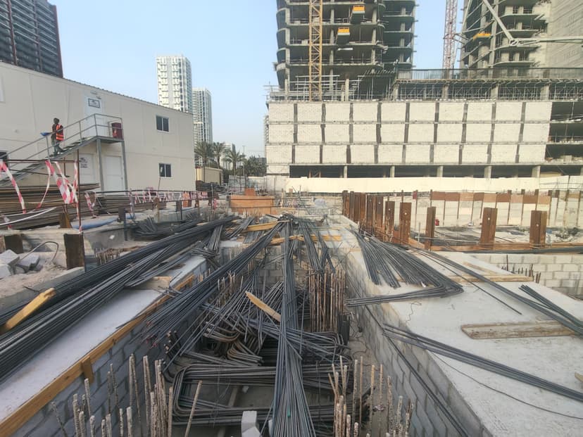 Avant Garde Residences II by Skyline construction — photo 1