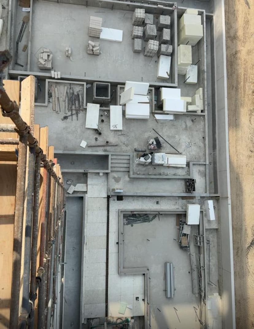 Azizi Riviera 64 construction — photo 15