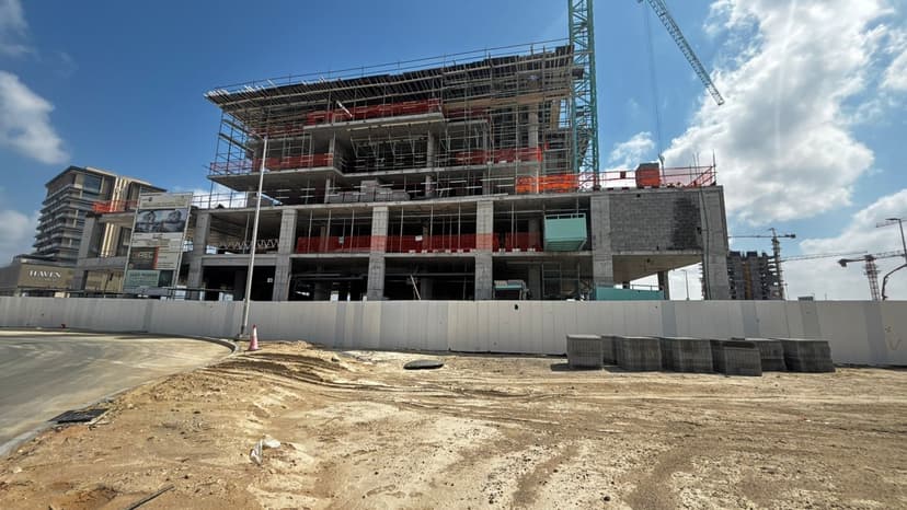 Vayla Residences construction — photo 4