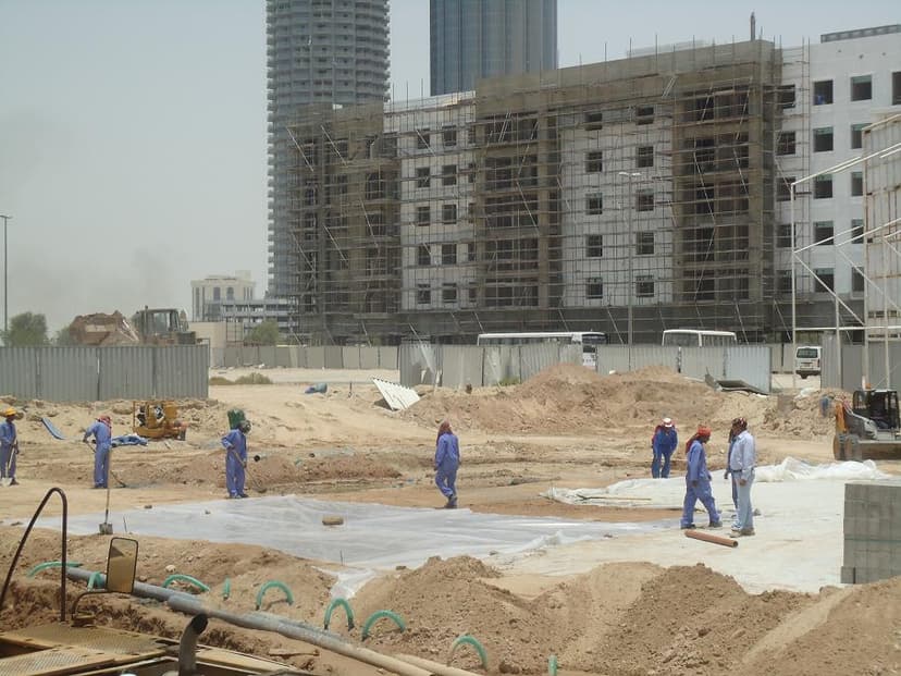 Qpoint Liwan-plot R016 construction — photo 95