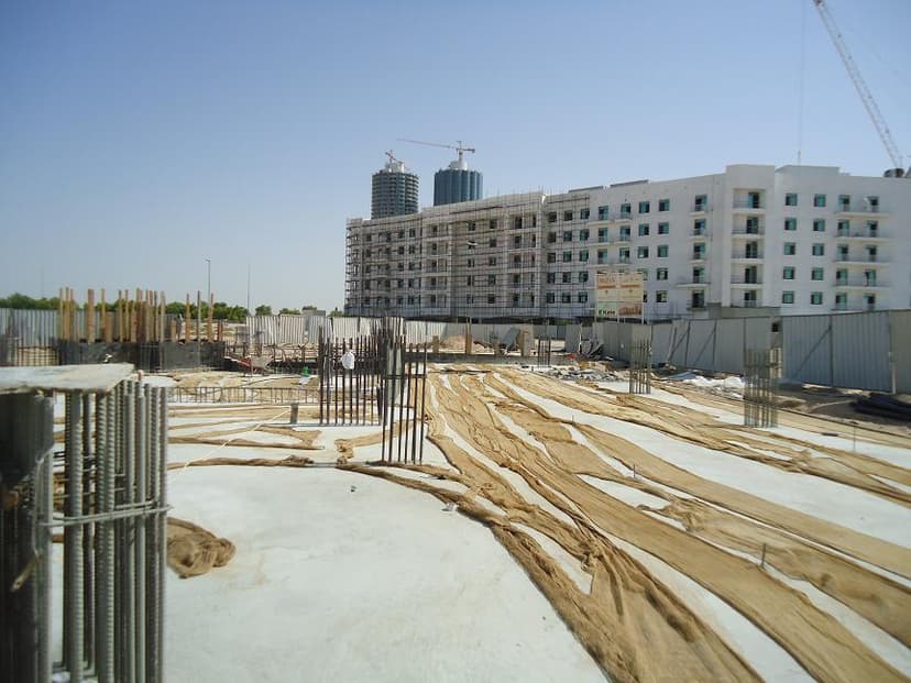 Qpoint Liwan-plot R016 construction — photo 89