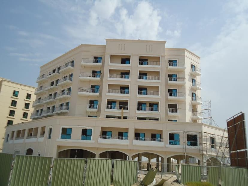 Qpoint Liwan-plot R048 construction — photo 38