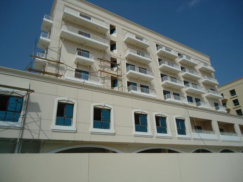 Qpoint Liwan-plot R048 construction — photo 31