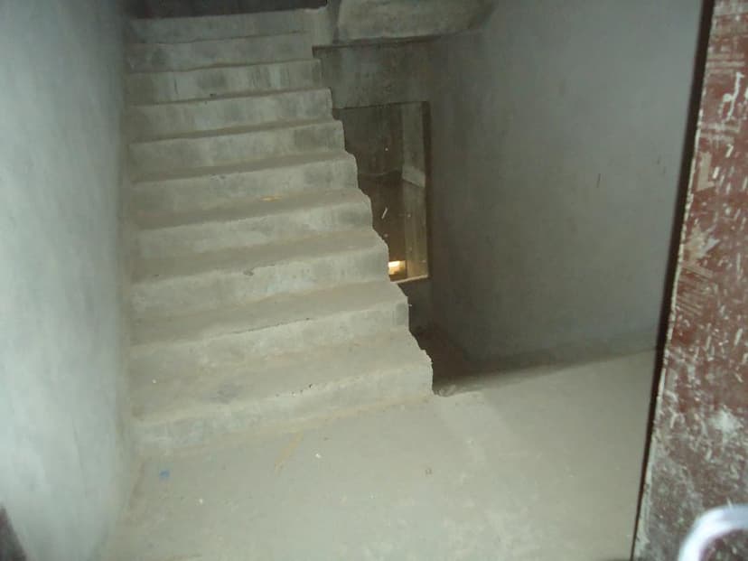 Qpoint Liwan-plot R052 construction — photo 91