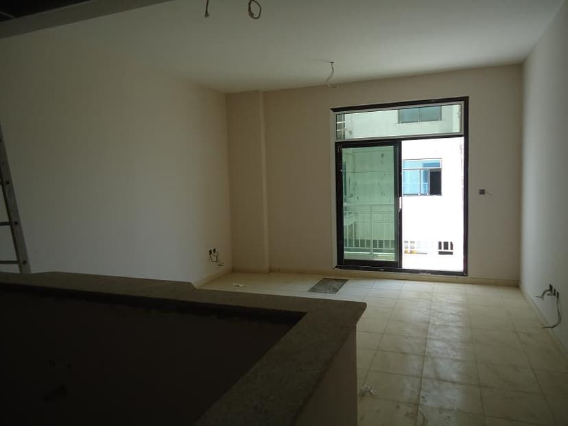 Qpoint Liwan-plot R098 construction — photo 44