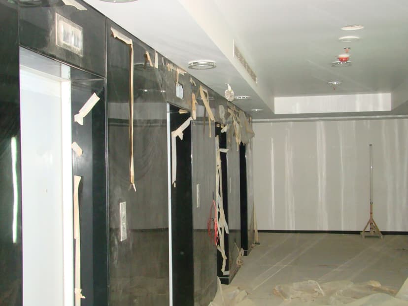 Iris Bay construction — photo 31