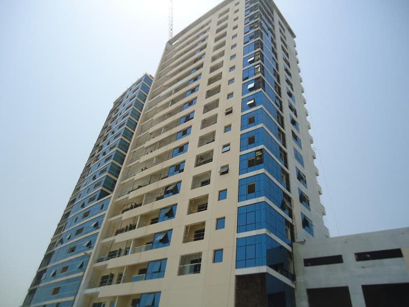 The Residence at Business Central construction — photo 10
