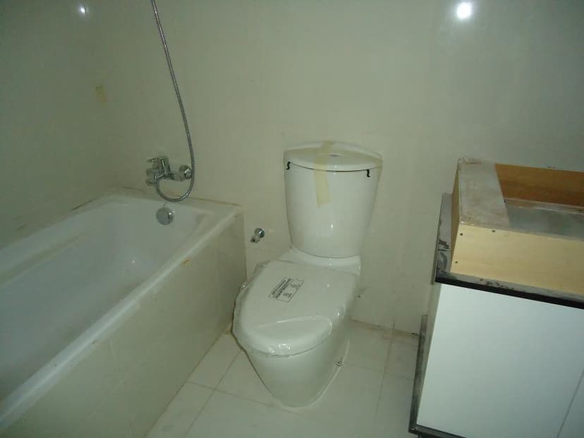 The Residence at Business Central construction — photo 1