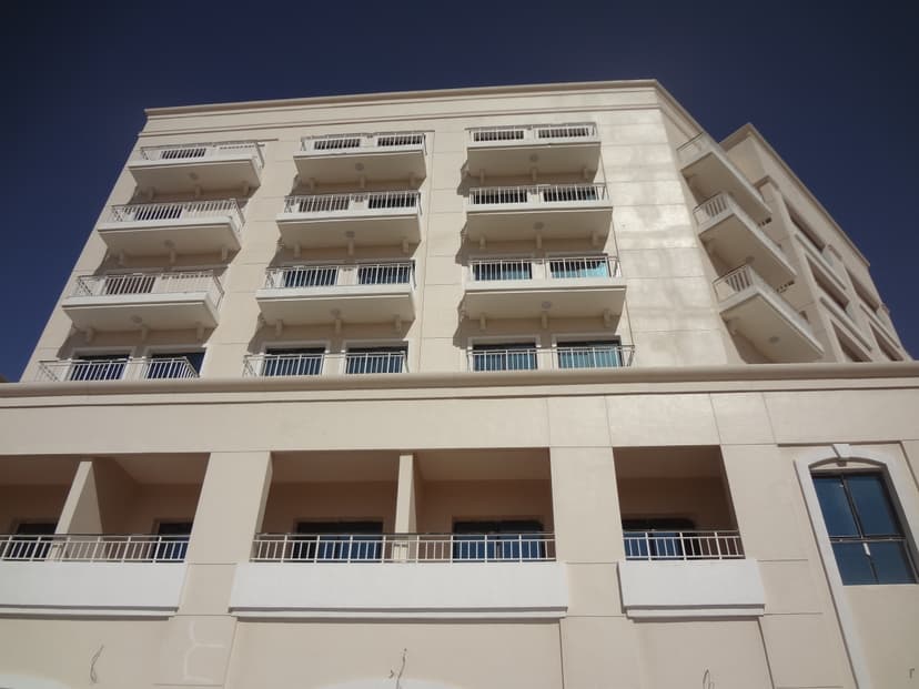 Qpoint Liwan-plot R048 construction — photo 21